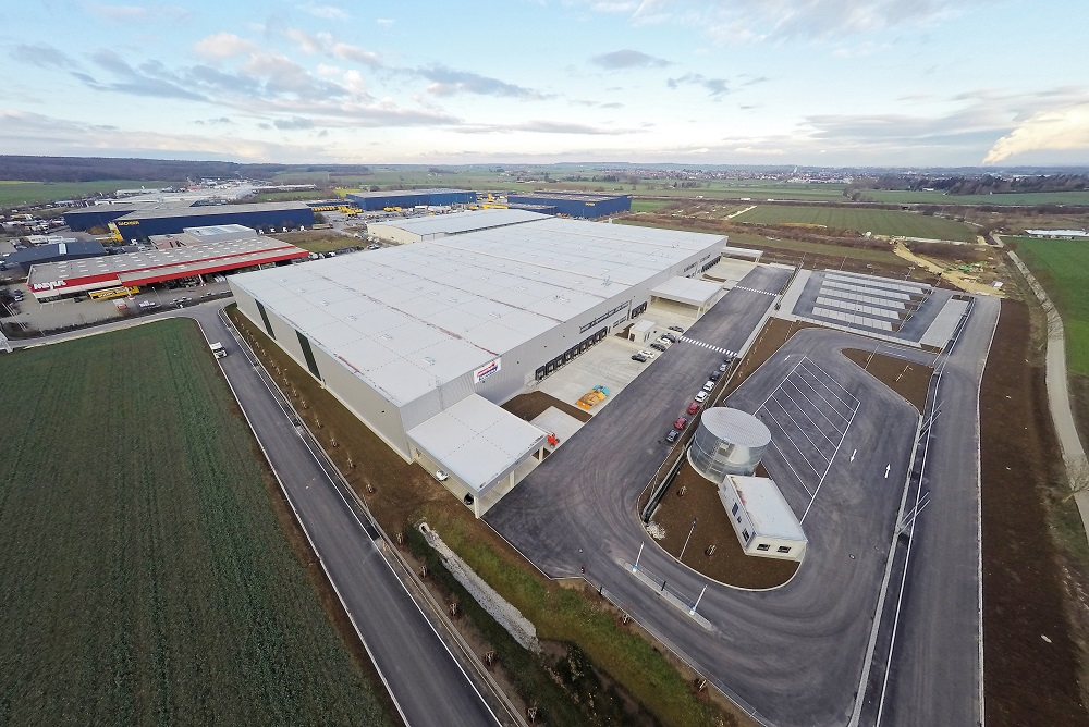 Logistics Business80% Growth in UK Industrial Property Investment in 2017, Claims Report