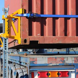 Logistics BusinessPortable Container Lift System Offers Compact Alternative