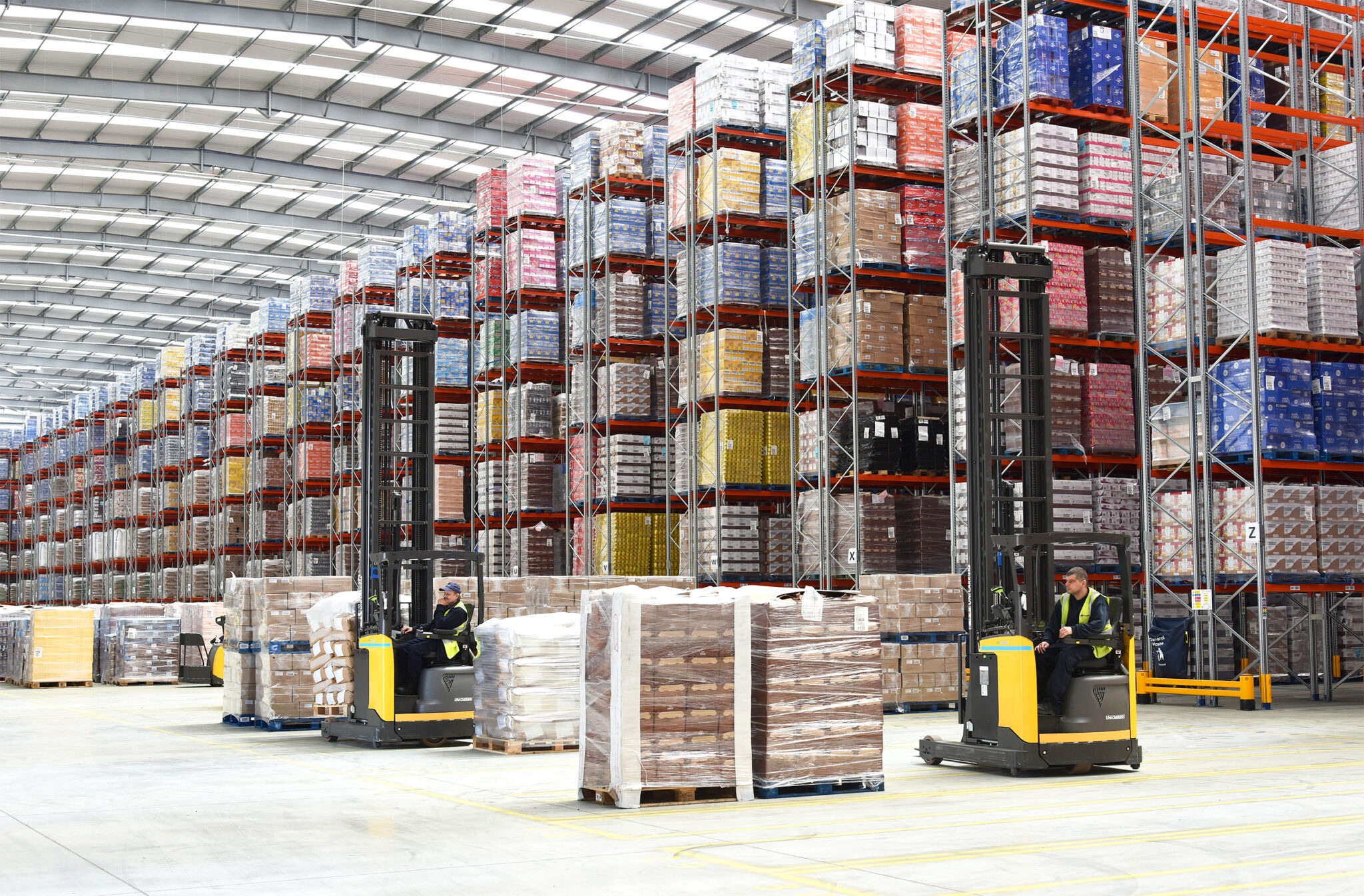 pallet-storage-warehouse-logistics-business-magazine