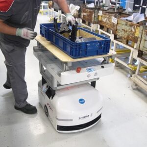 Logistics BusinessSherpa deploys robot fleet at French plant