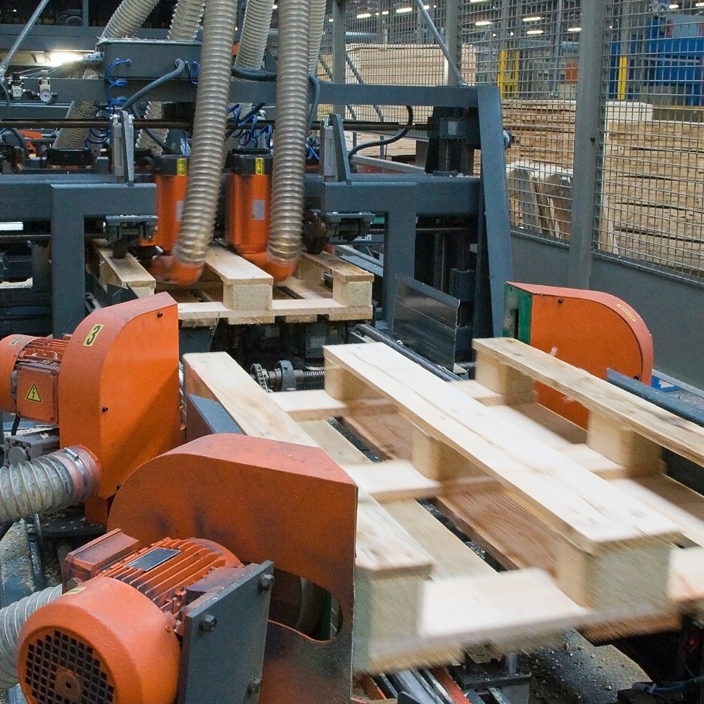 Logistics BusinessWooden Pallet Manufacturing and Re-use Uplift