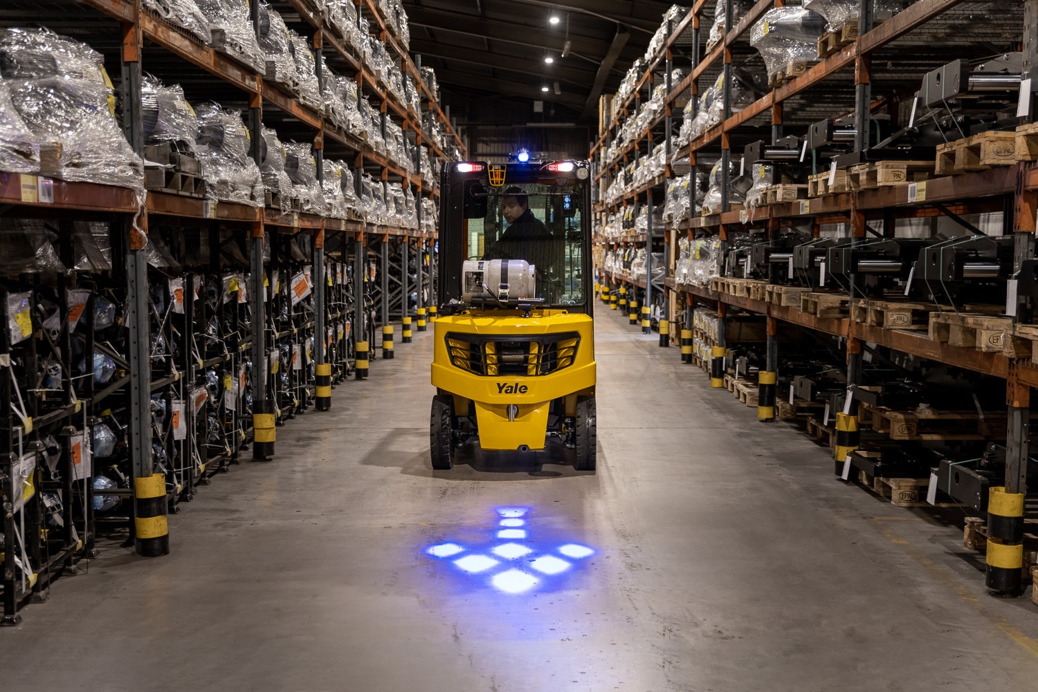 Add-ons for Electric Yale® Lift Trucks - Logistics Business® Magazi