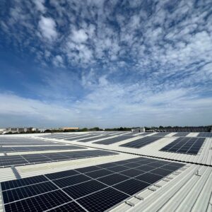 Logistics BusinessLarge Solar Panel Installation at London Logistics Centre