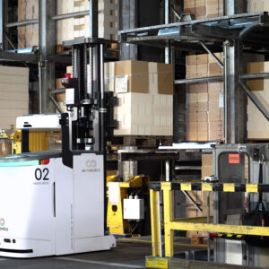 Logistics BusinessAGVs for Supply and Disposal of Printing Machines