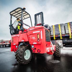 Logistics BusinessSignificant Orders for Truck-Mounted Forklifts