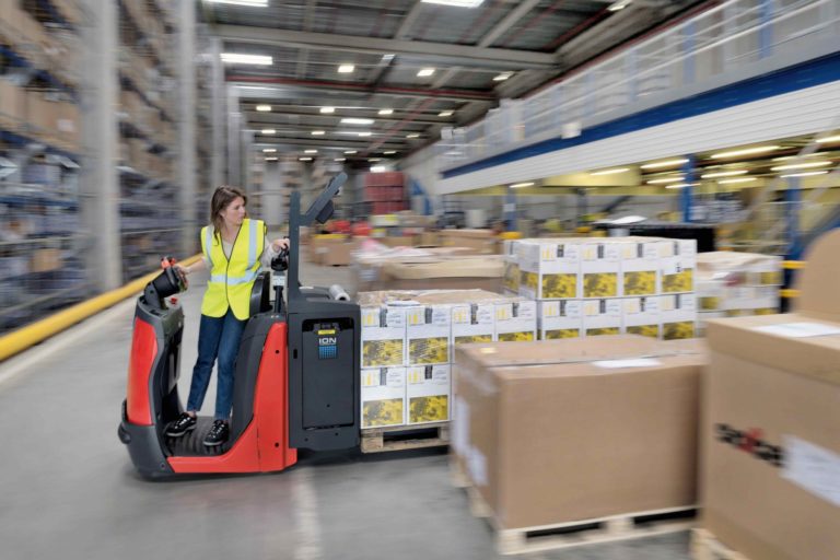 Battery and Operator Rejig Boost Linde Picking Visibility