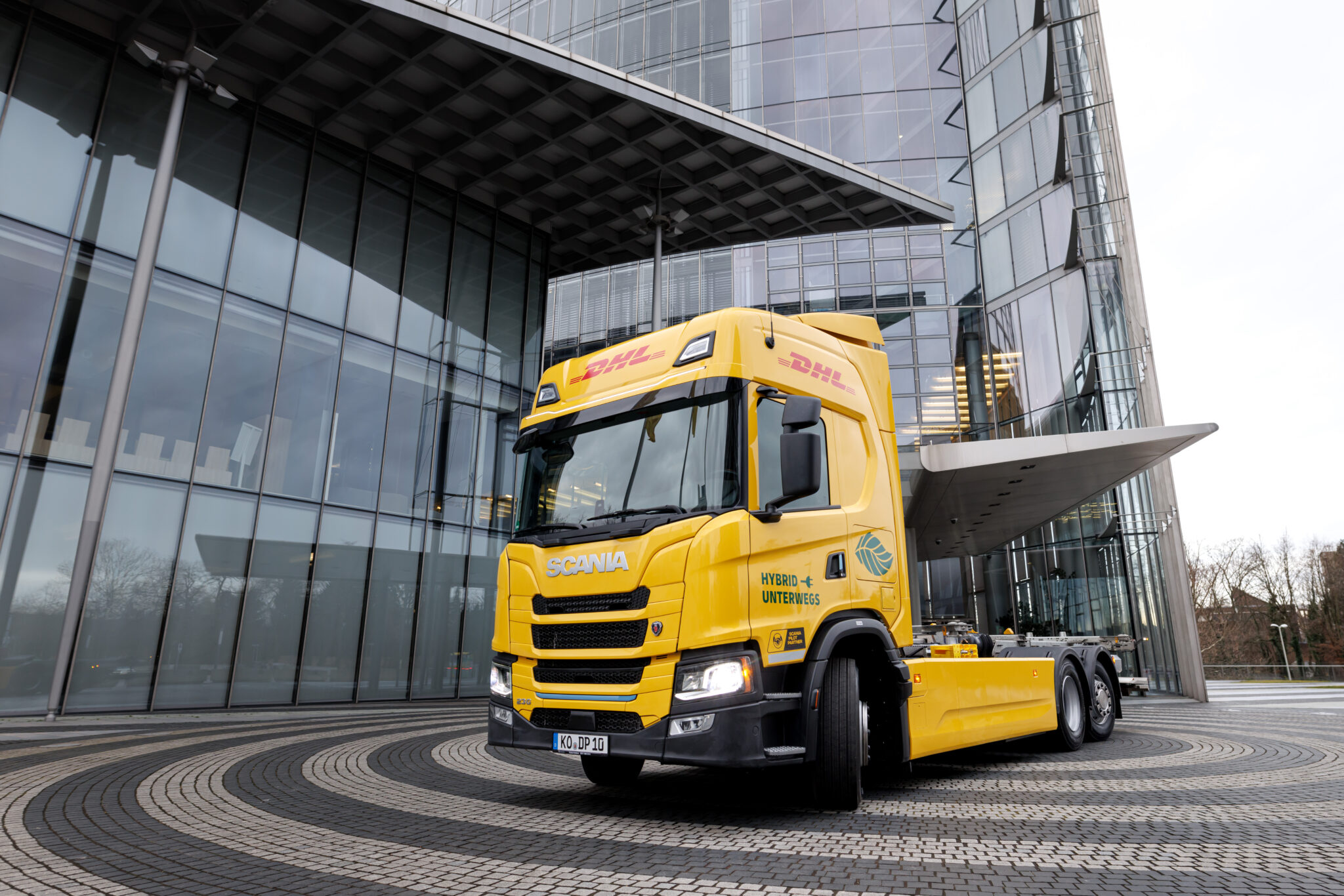 Electric Truck with Fuel-powered Range Extender Tested