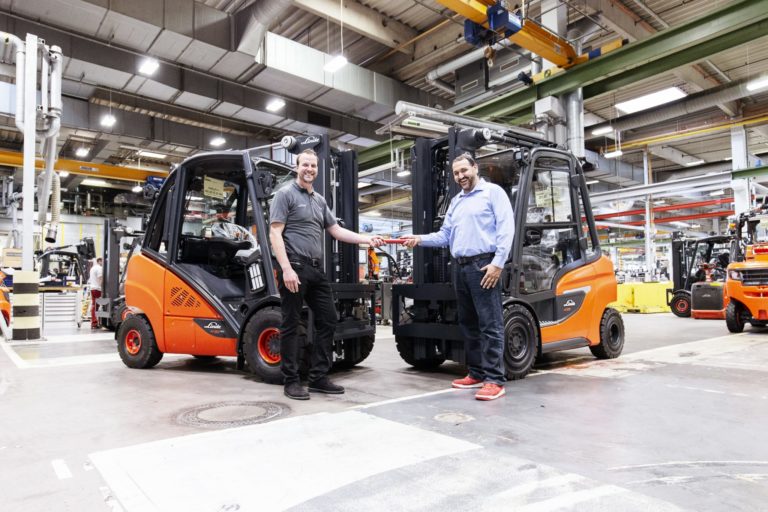 Final Linde 392/393 IC Rolls Off Production Line