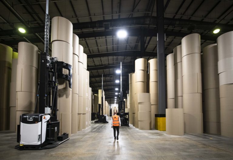 DS Smith invests in AGVs at UK’s largest paper mill