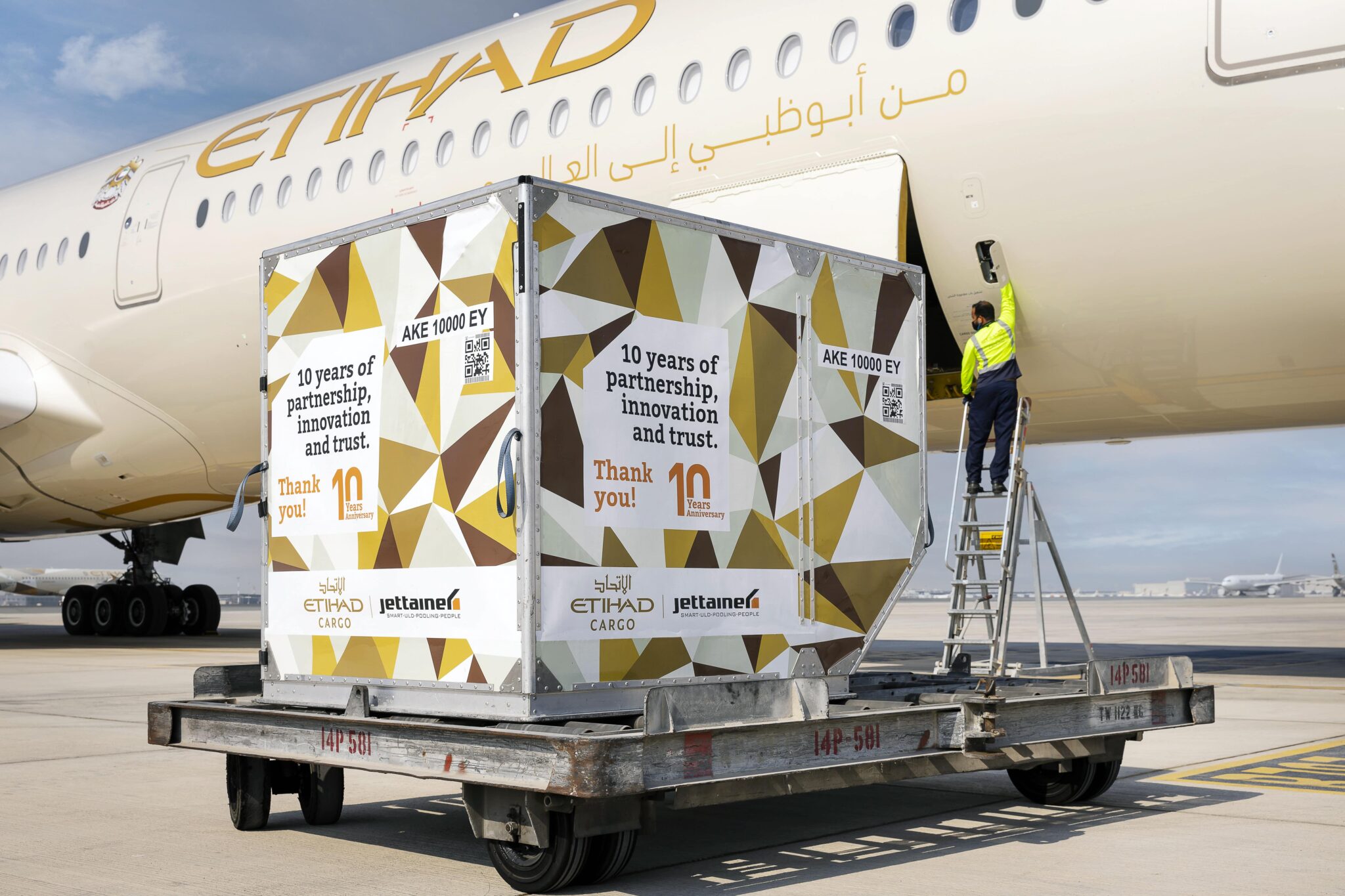 Air Shipment Visibility Enhanced by Solution