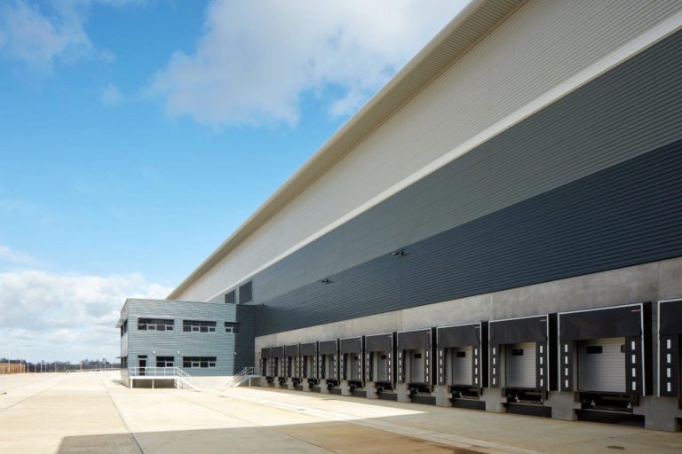 Prologis logistics building goes beyond “Net Zero“