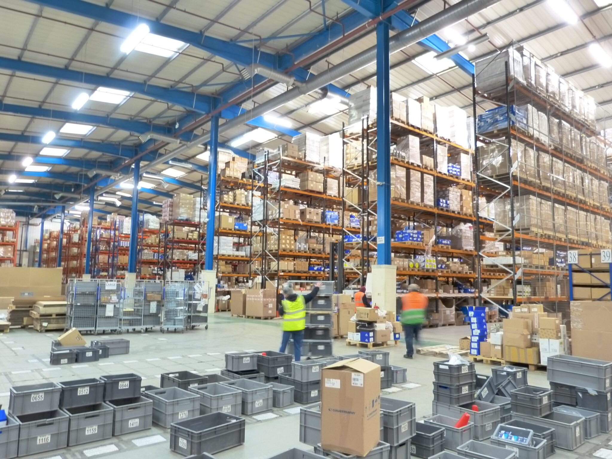 Transforming Ecommerce Warehouse