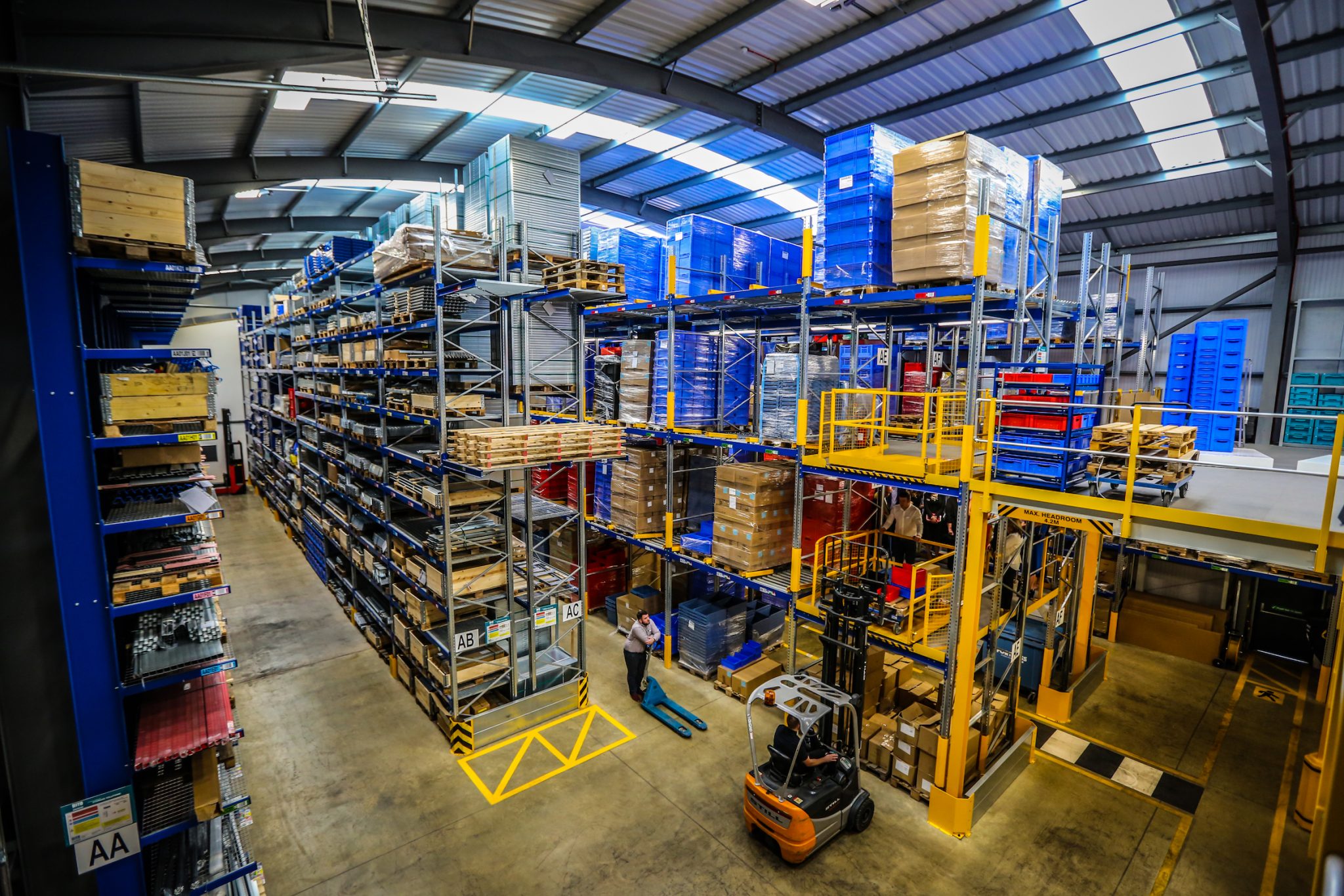 Industry View: D2C Ops Need Better Storage and Picking