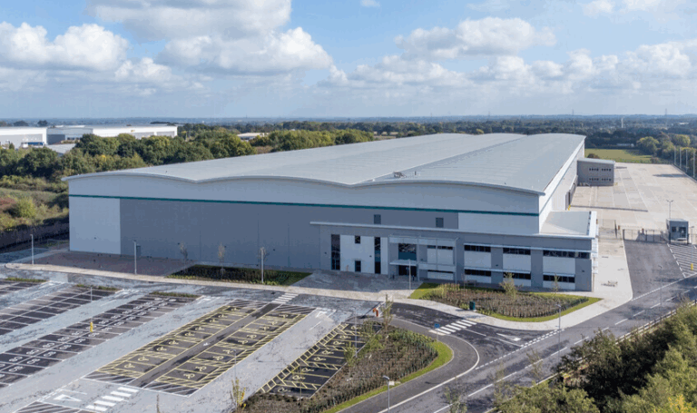 New Fulfilment Centre Opened by CIRRO