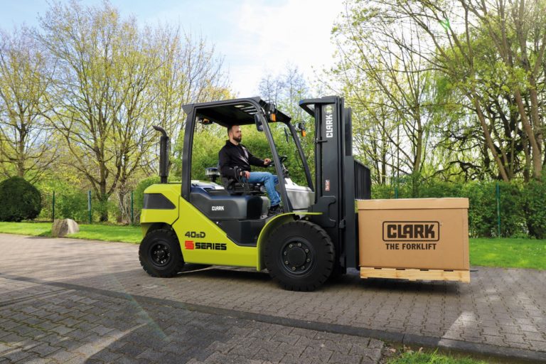 Clark launches forklifts with higher load capacities