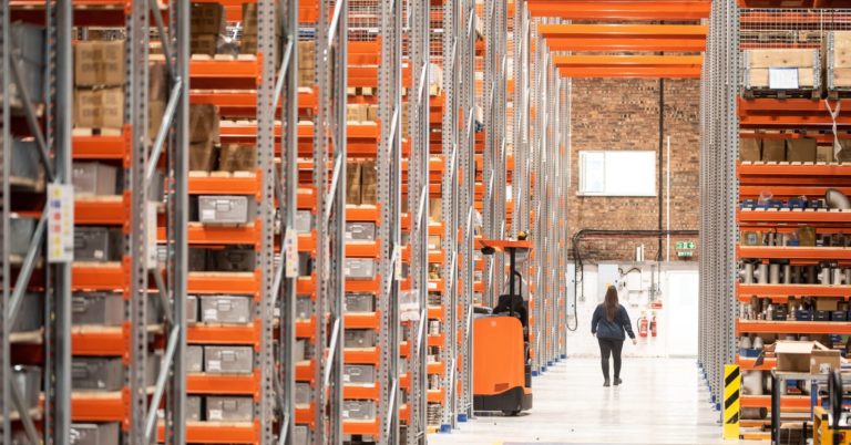 Pallet storage and pick solution improves efficiency