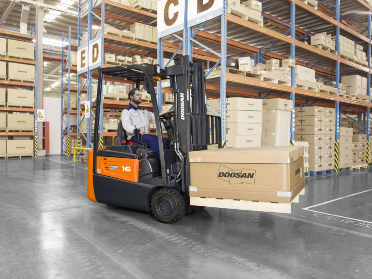 Doosan to Debut Rugged Electric Truck Range at IMHX
