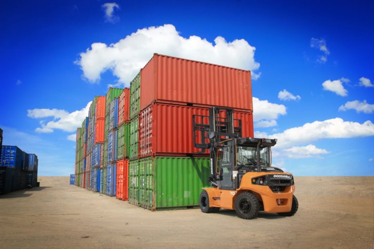Doosan launches ultra-low emission forklift range
