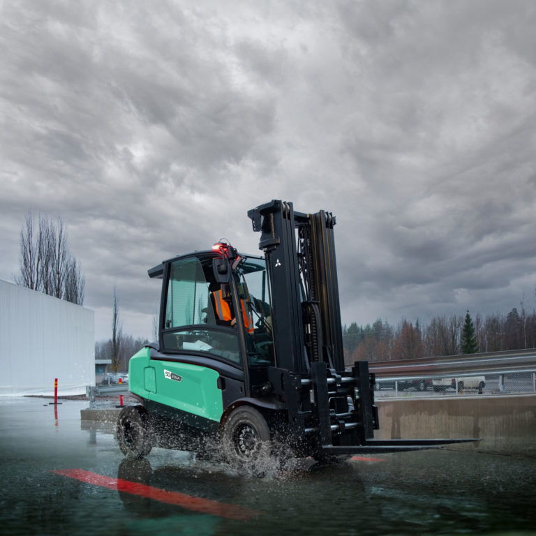 Mitsubishi launches powerful new electric forklift