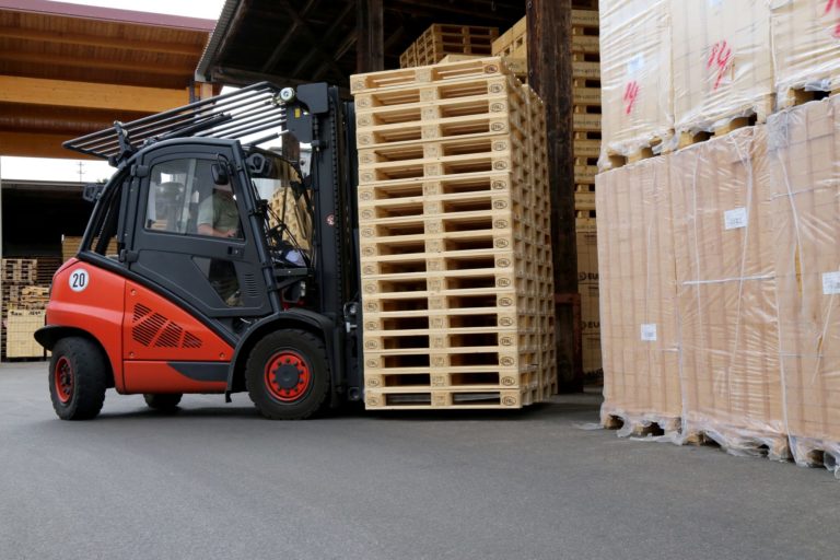 Brexit Pallet Delay Warning
