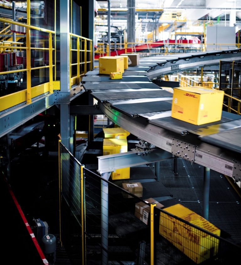 DHL Express Italy Selects Cross Belt Technology