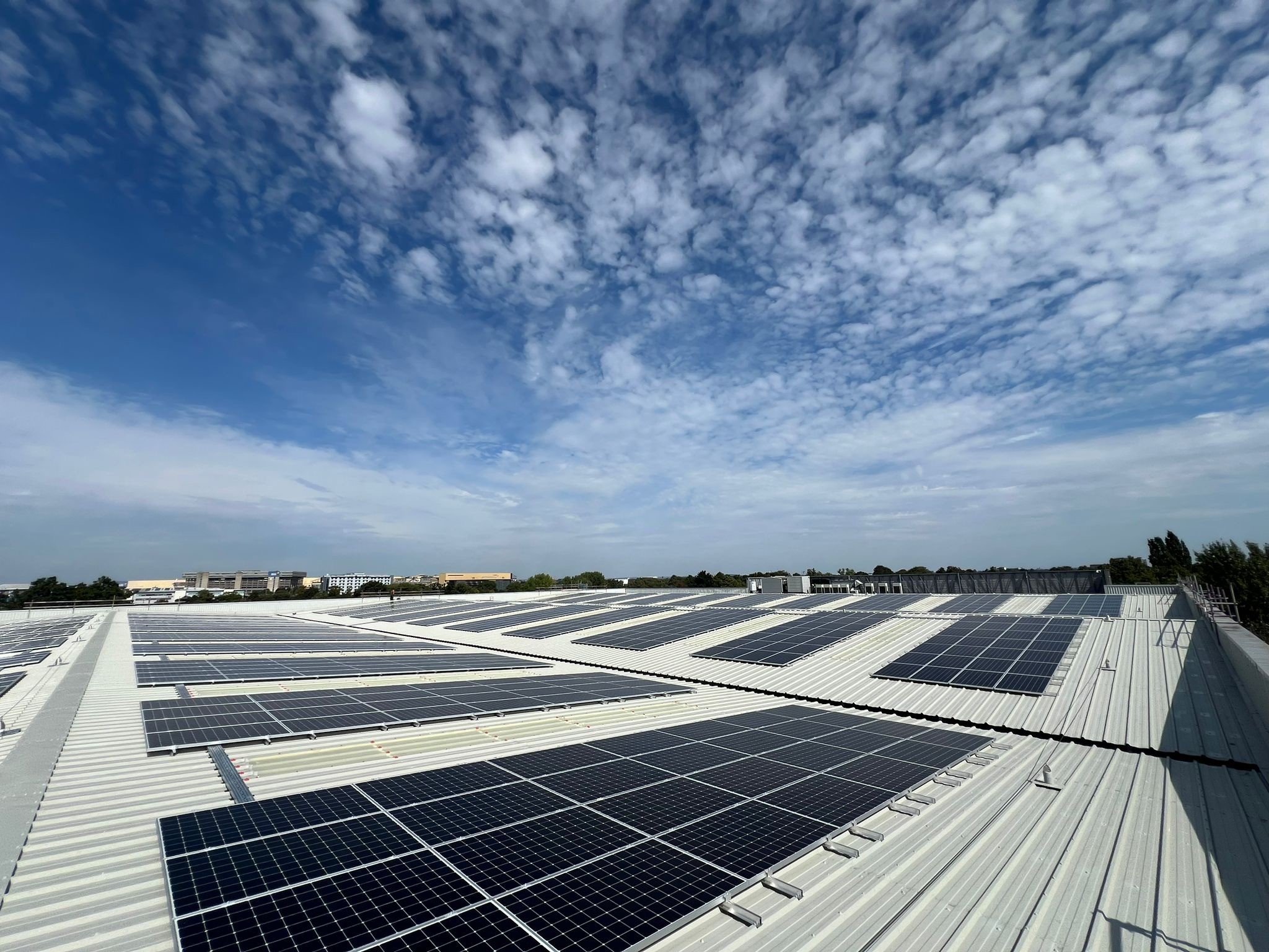 Large Solar Panel Installation at London Logistics Centre