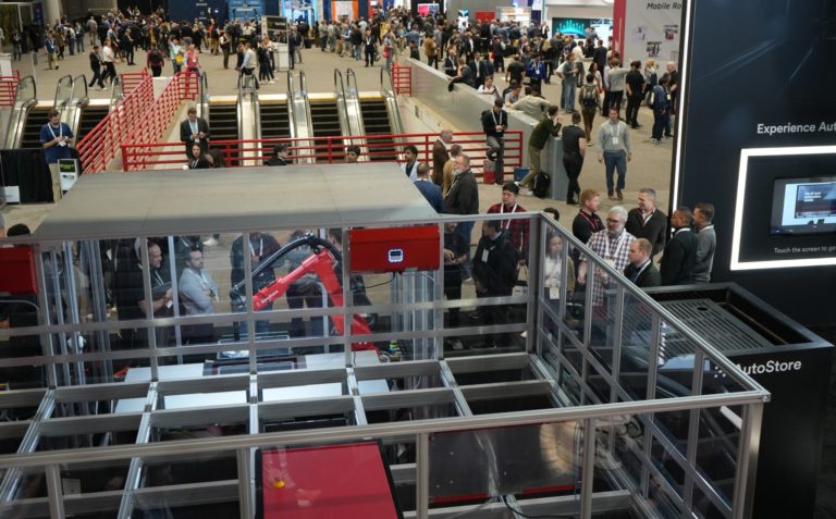 ProMat Debut of AI-Powered Picking Robot