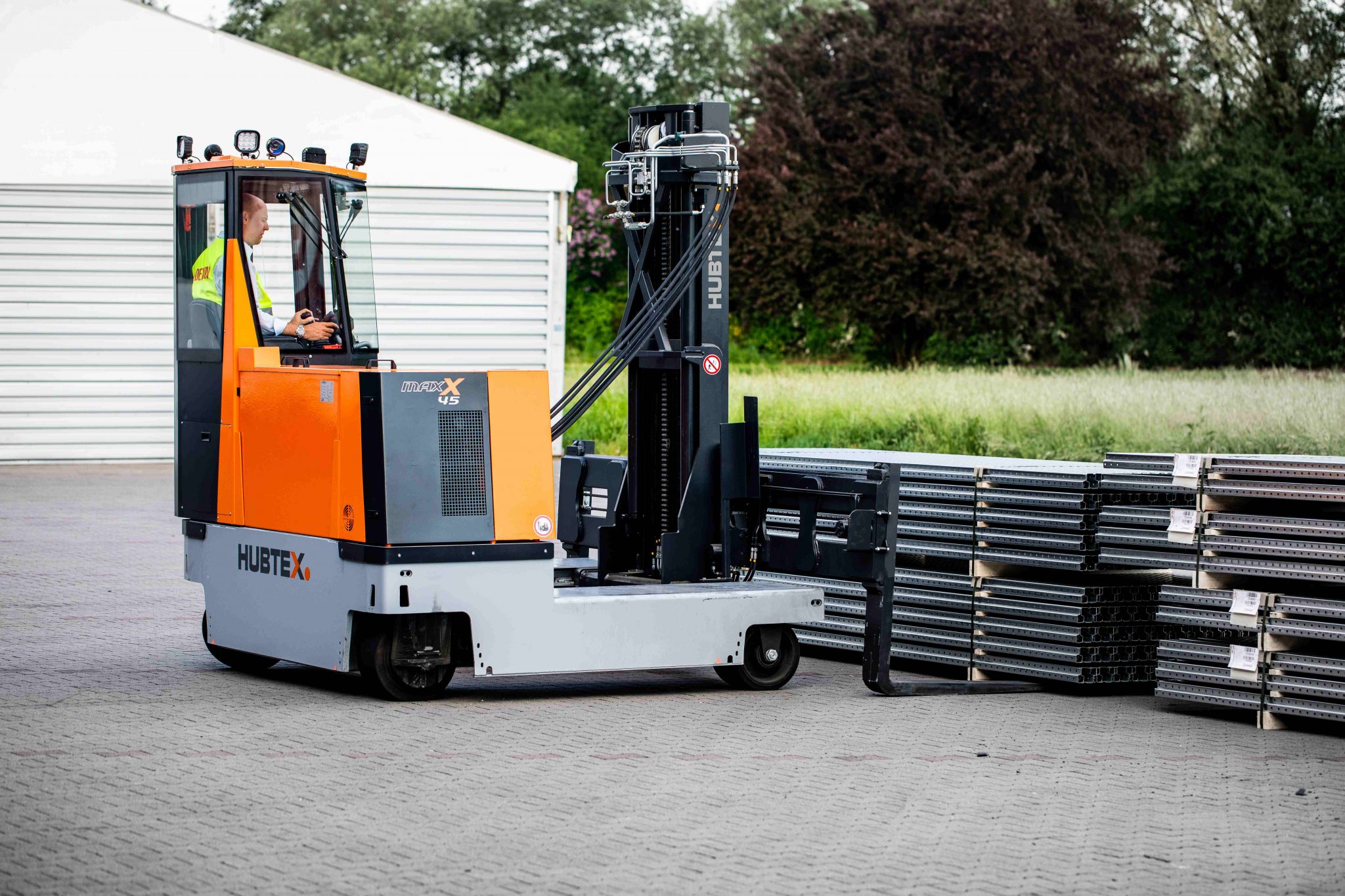 Clark, Combilift, Hubtex and Still Among IFOY Shortlist