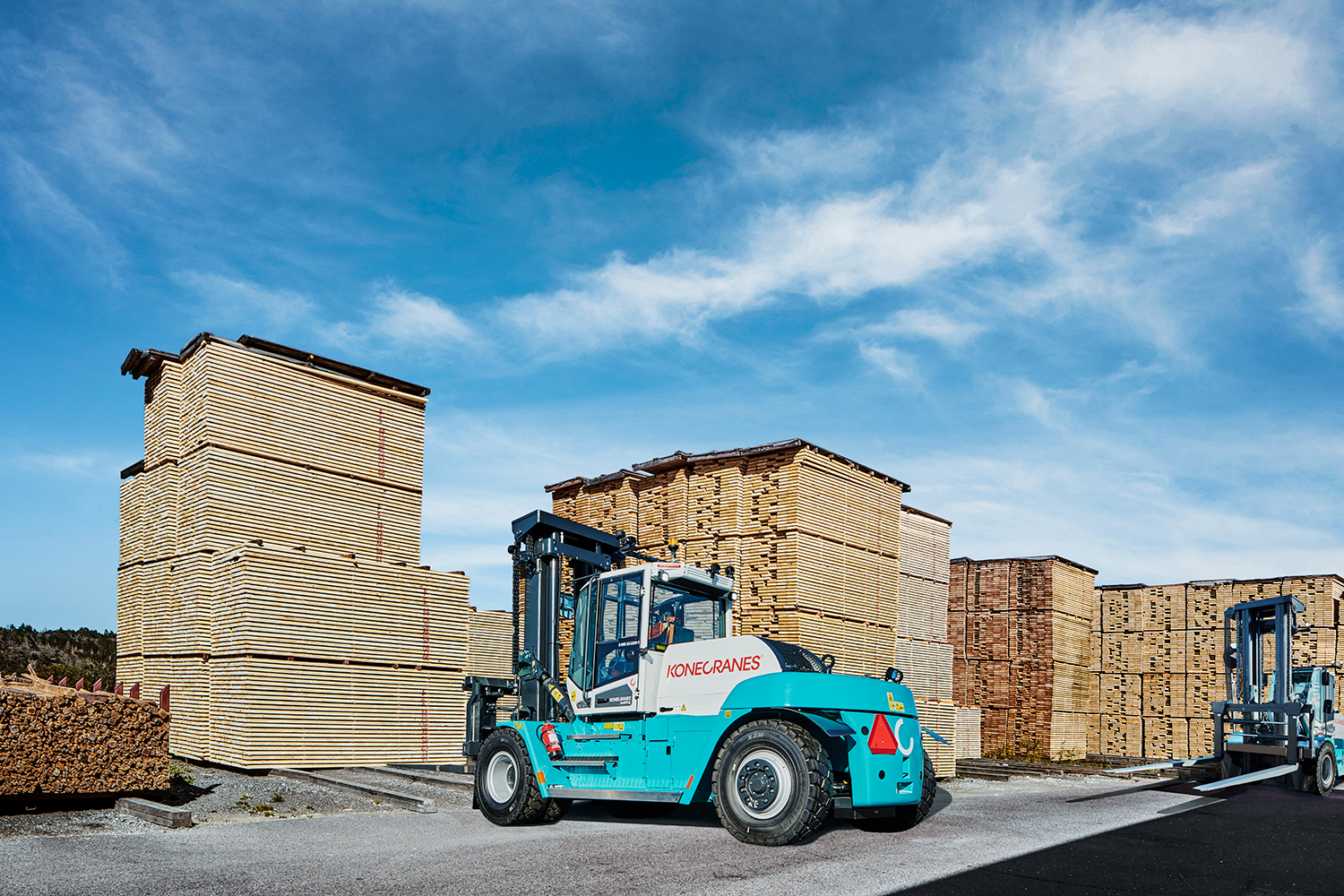 New Reach Stacker Model Introduced to Range
