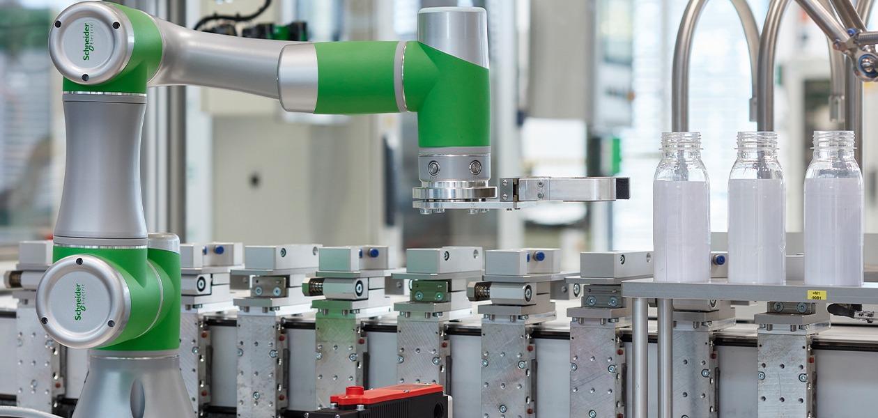 New Collaborative Robots at MODEX