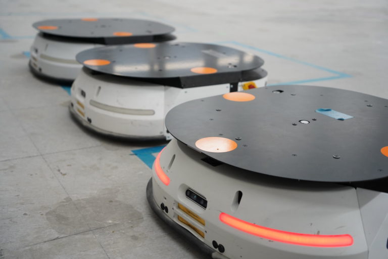Scalable Mobile Robot Conveyancing Tech