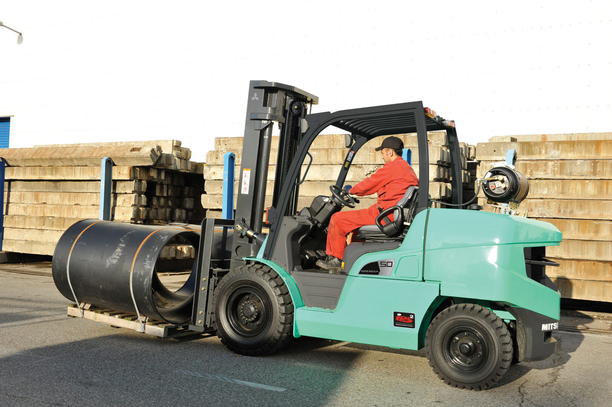 LPG forklift overcomes diesel legislation