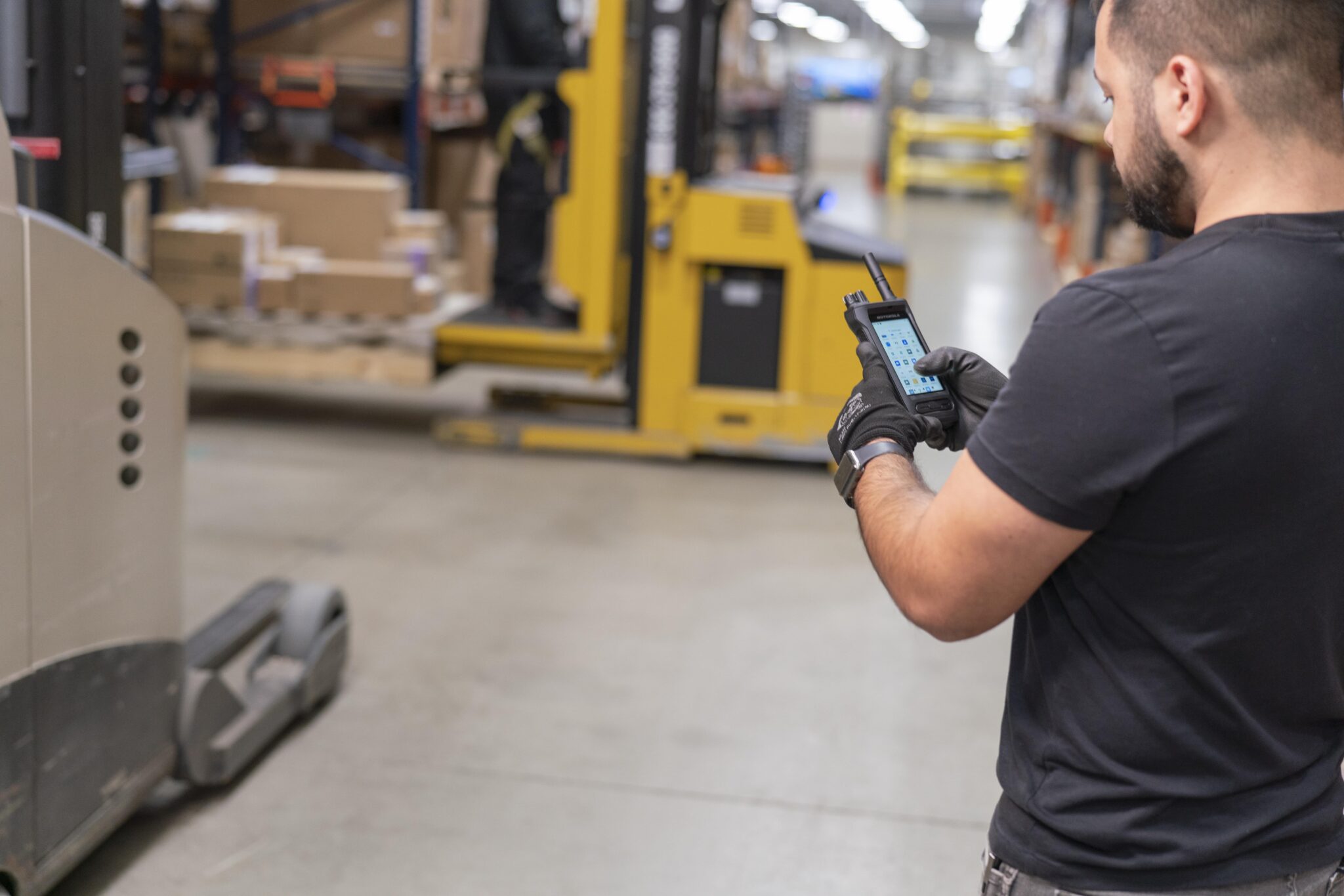 New Smart Radio Designed to Increase Productivity