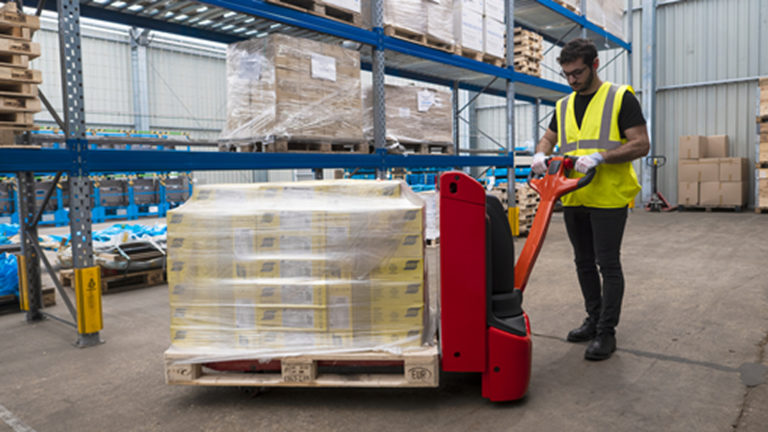 Efficient all-rounders for pallet transport