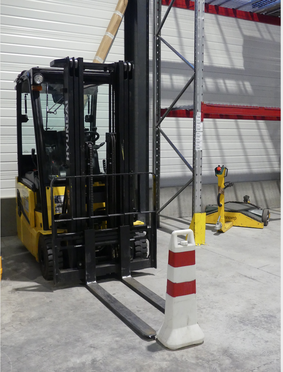 Encarna Invests in Hyundai and Expands Forklift Training Courses