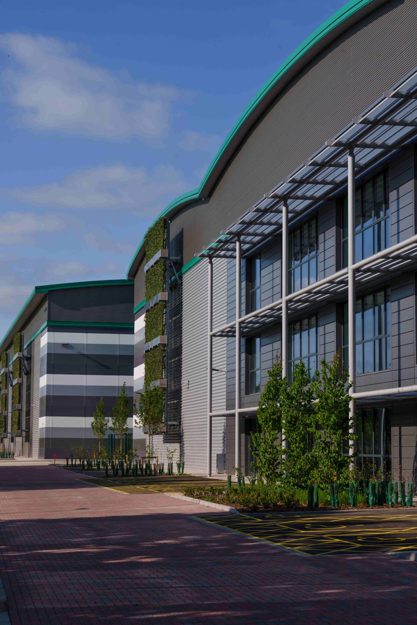 London DCs offer Flexibility, Quality, Location