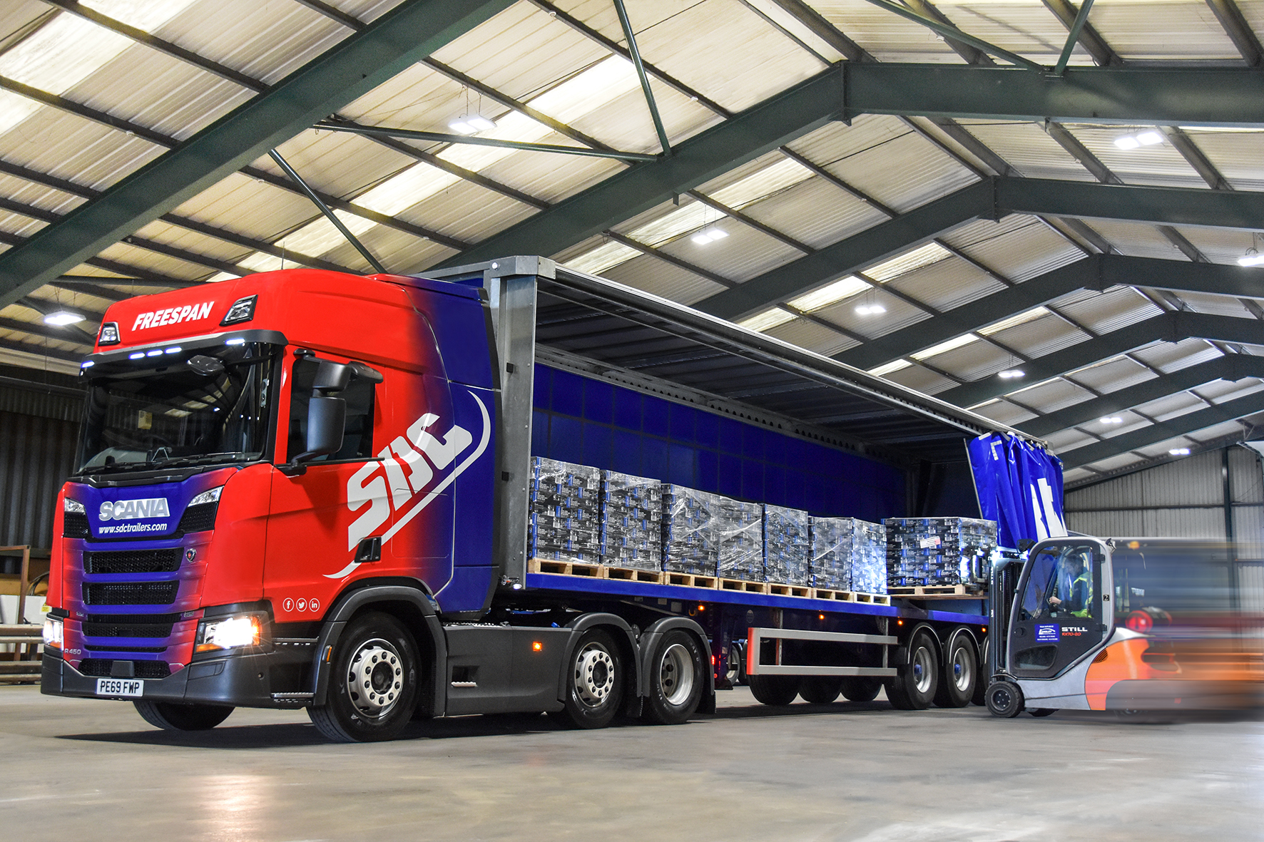 SDC’s Freespan Curtainsider Launches in UK