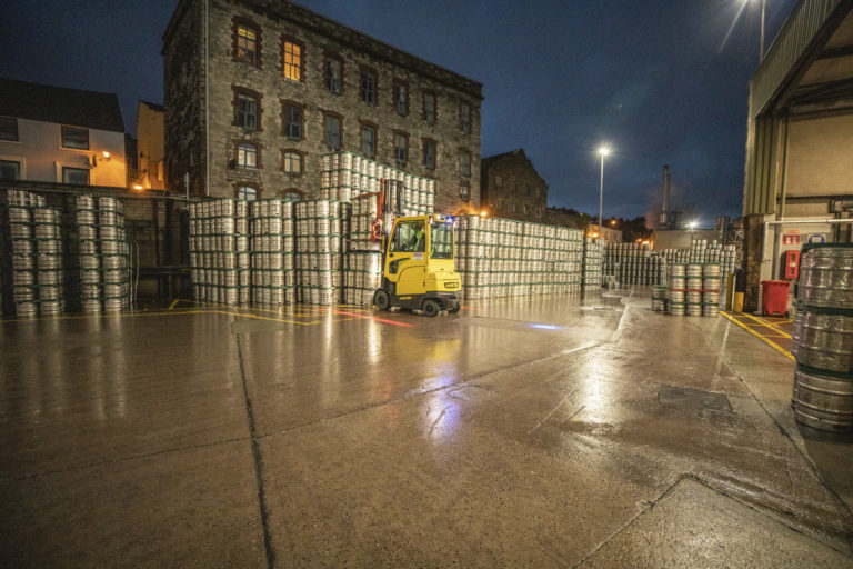 Hyster Electric Trucks Refreshing Parts Other Trucks Cannot Reach