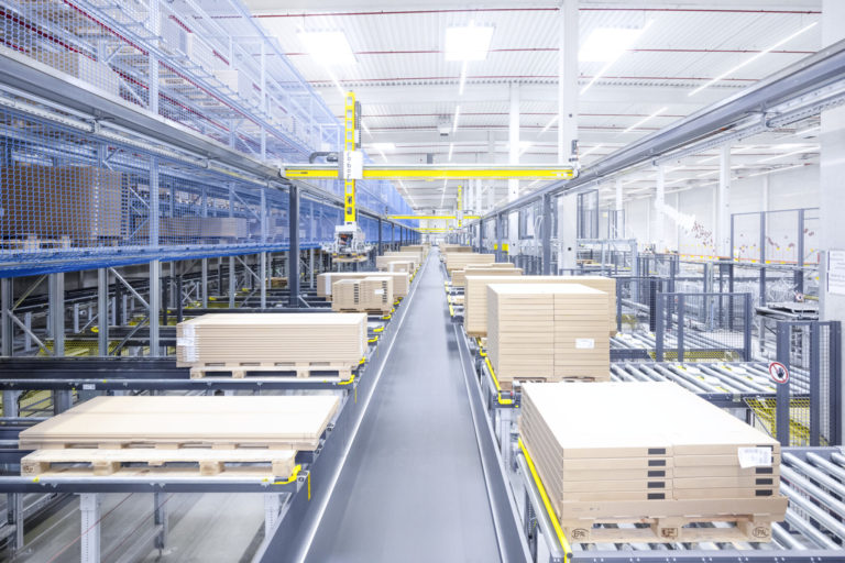 SSI Schaefer Records Challenging 2022