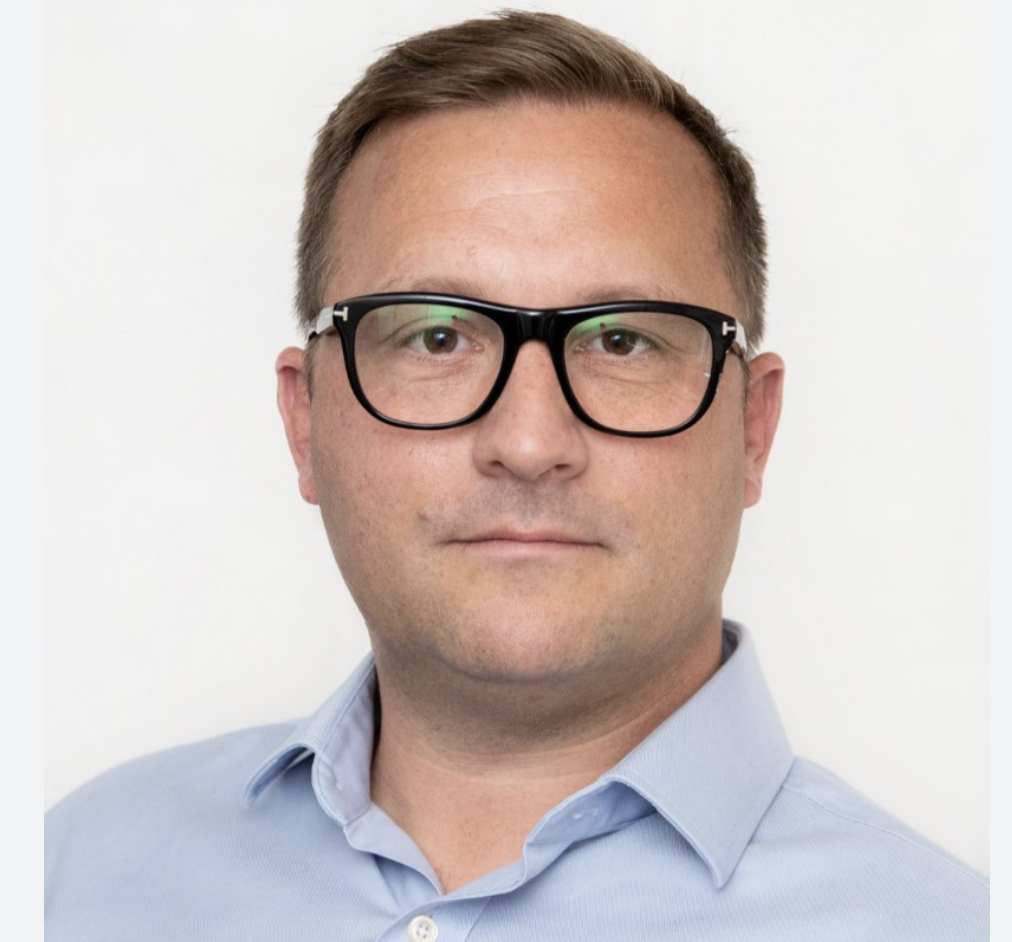 Freight Firm’s Real Time Vehicle Tracking