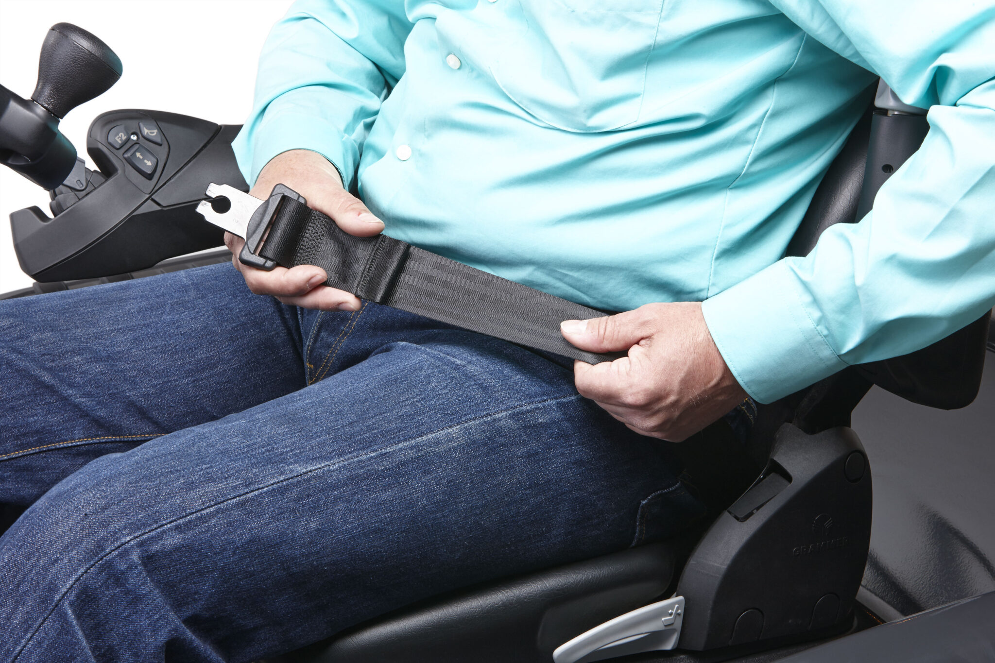 No-Cheat Seat Belts on Forklifts Introduced