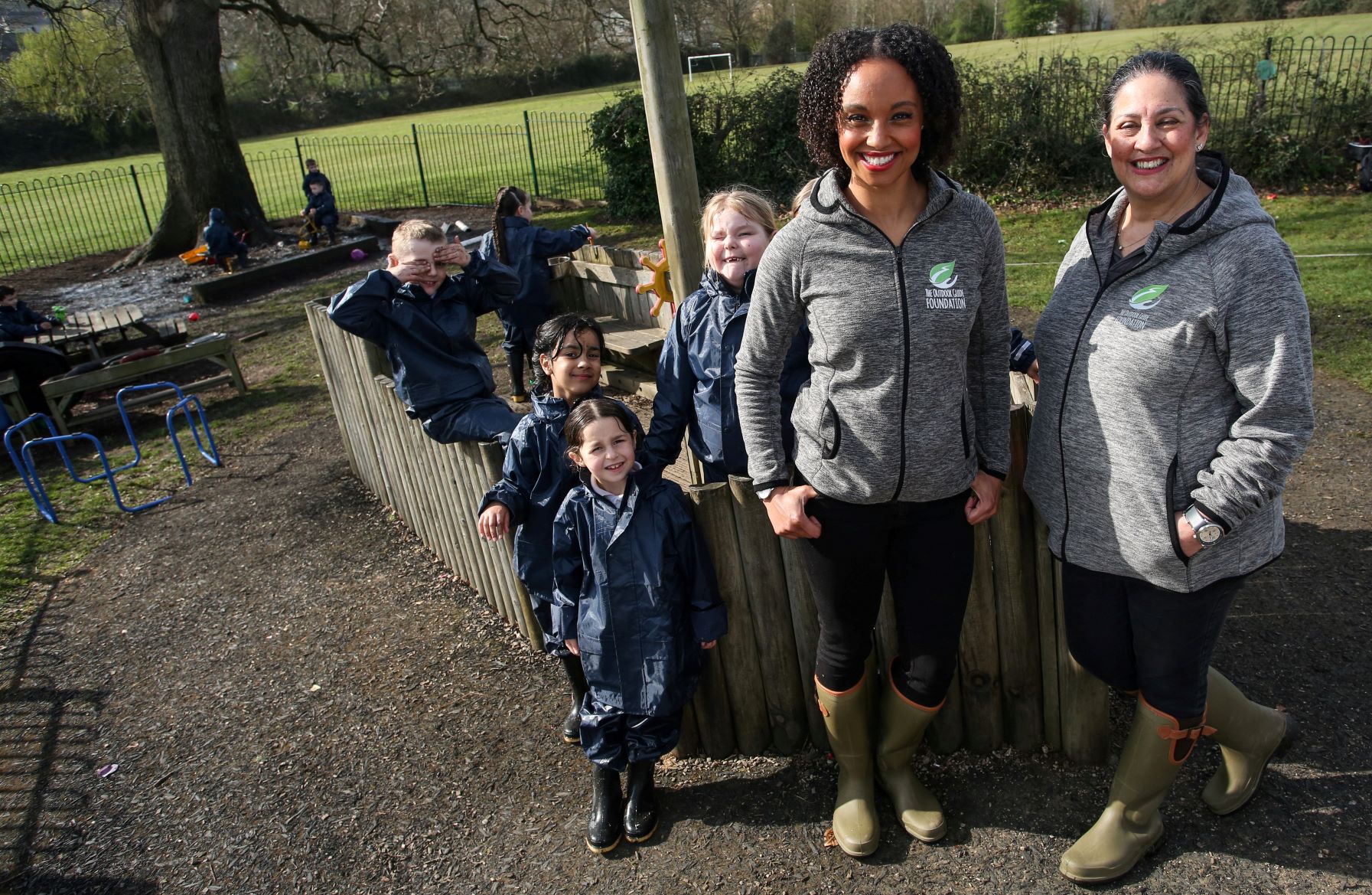 GS Yuasa provides schools with outdoor wear