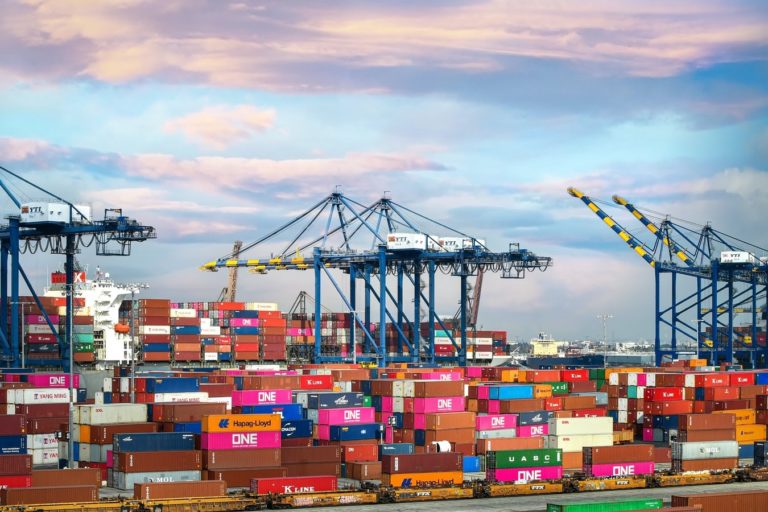 Blocked UK docks could be opportunity for manufacturers