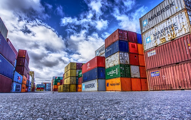 Volumes plummet at Port of Shenzhen