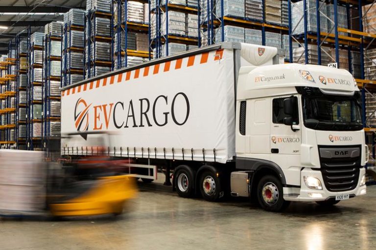 UK chilled haulier collapses into administration
