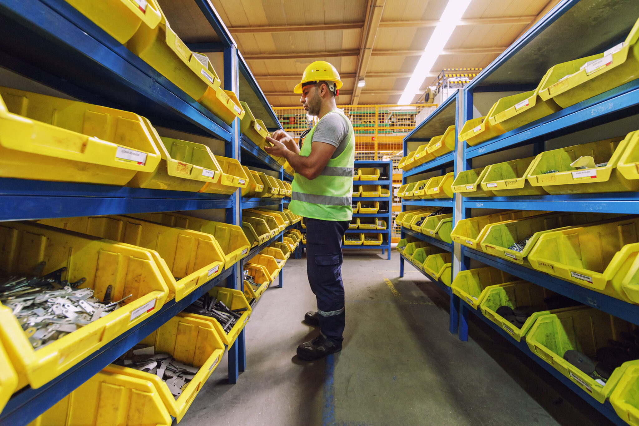 Manufacturers Face Complexity of Spare Parts Boom