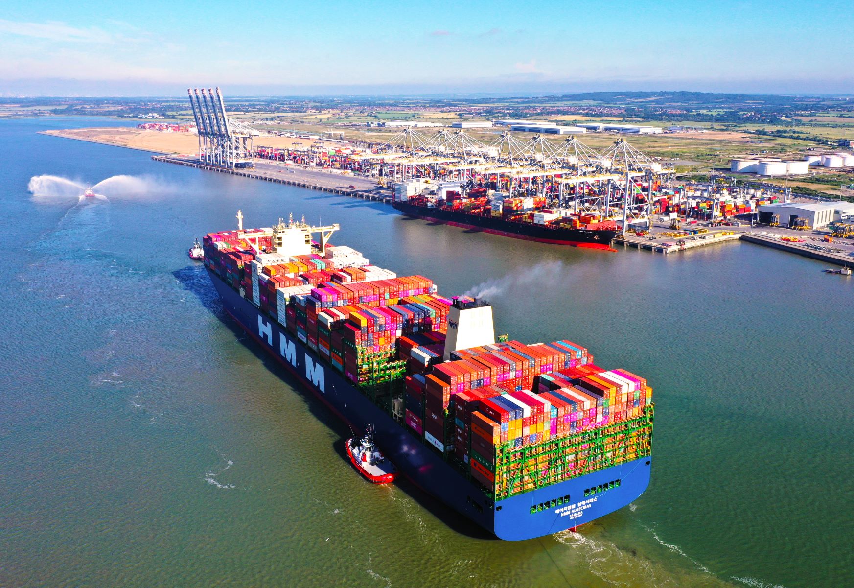 London Gateway sets volume record