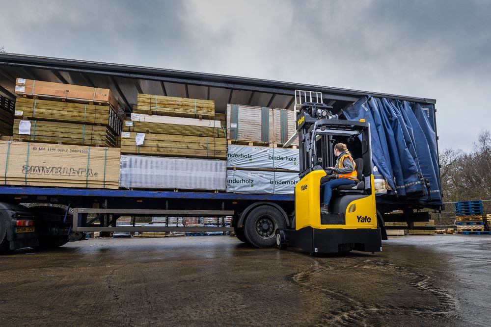 Yale Launches Outdoor Reach Truck