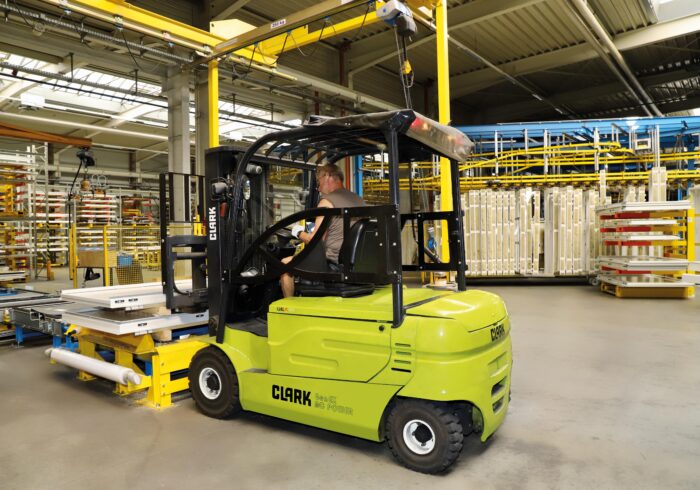 electric forklift
