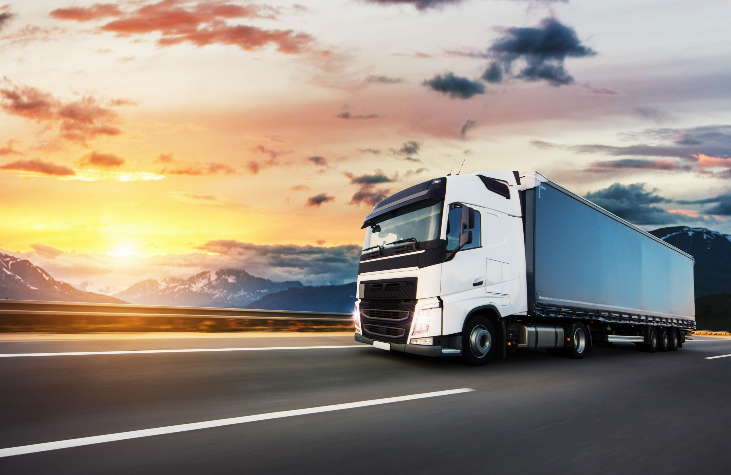 Middle East Conflict Drives Surge in Spot Freight